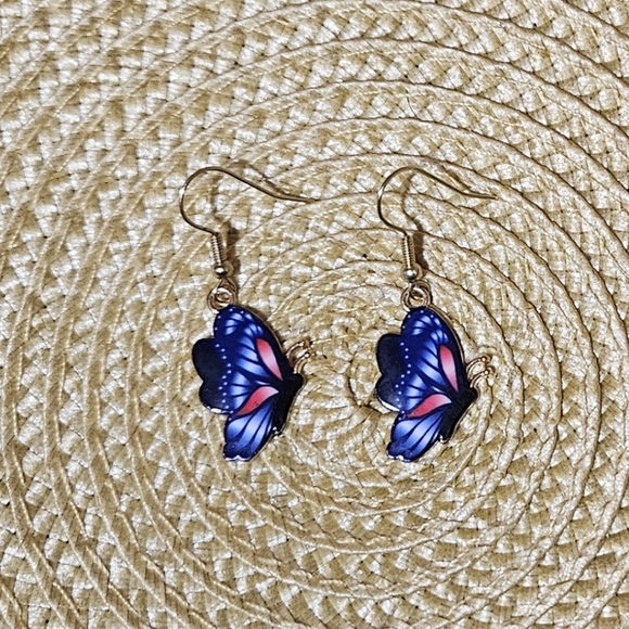 NEW! Handmade Half Butterfly Earrings 🦋 - Picture 4 of 6